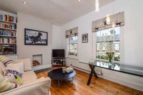 1 bedroom Flat for s...